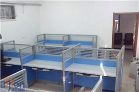 多功能辦公桌