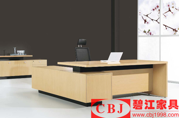 辦公桌椅