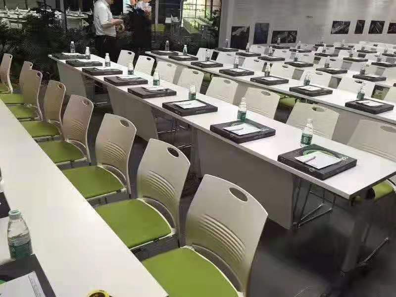全膠辦公椅